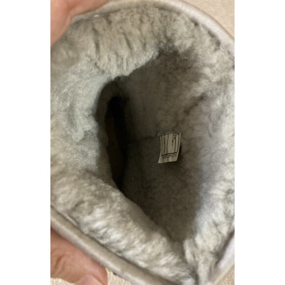 UGG Women’s sequin Sheepskin Lined Boots Sz 8 3161 Classic Short Sparkle Winter - Picture 7 of 8